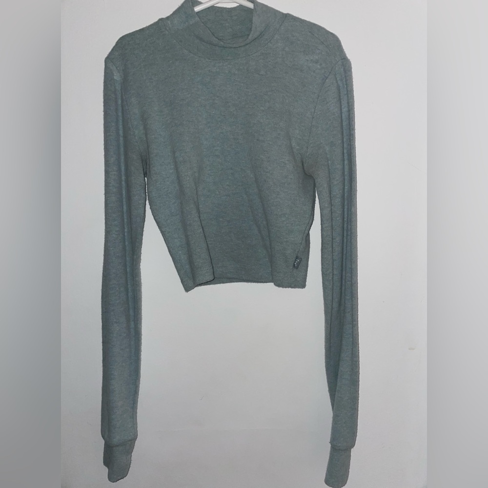 ARITZIA| XS TNA Longsleeve - Picture 10 of 16